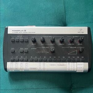 Powerplay Behringer P16-M 16-Channel Personal Mixer - Black/Silver